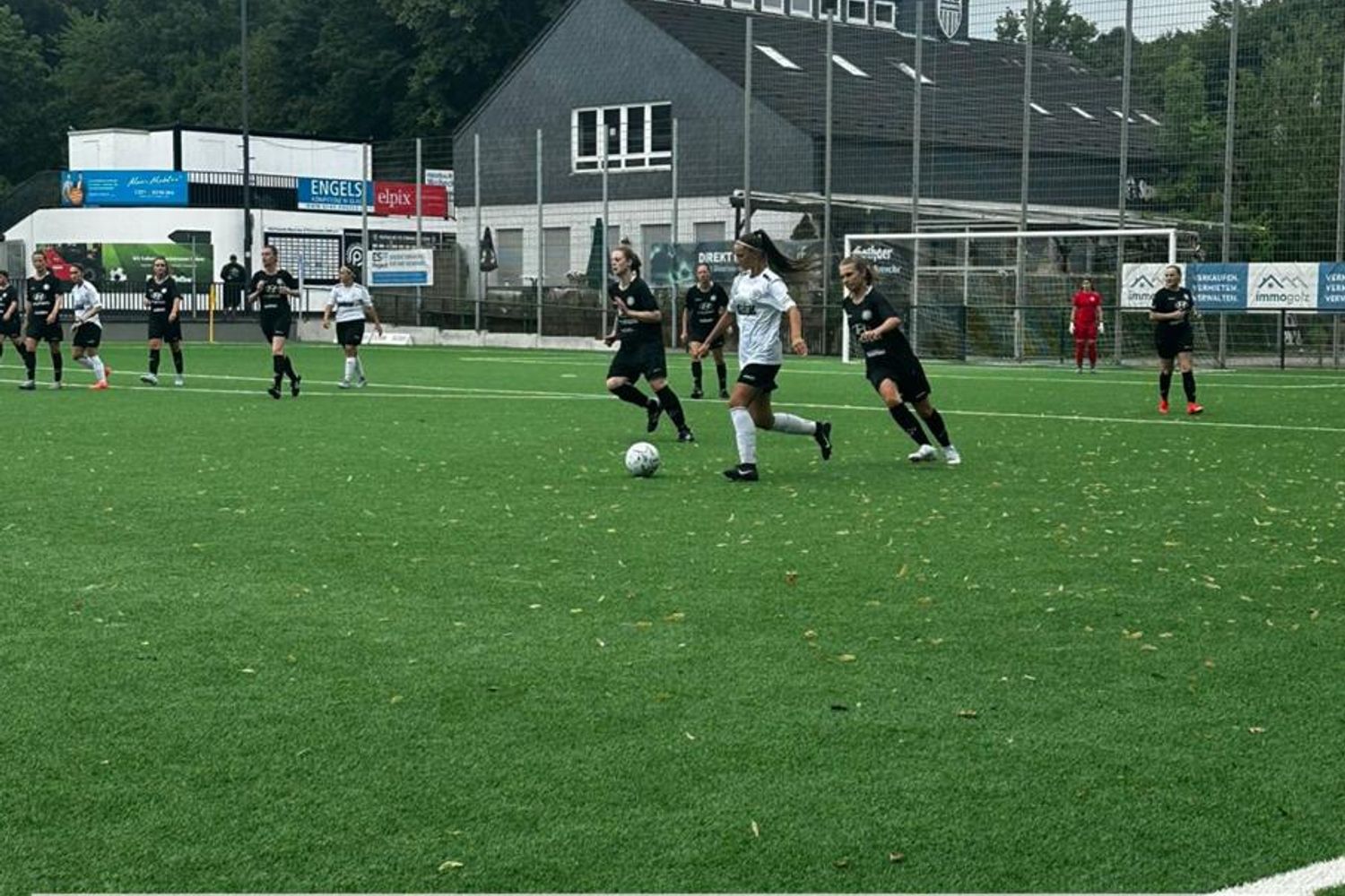 ETB Frauen testen gegen Hüls