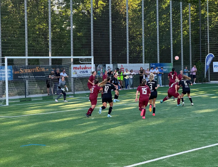 Erster Pflichtspielsieg für 2. Frauen