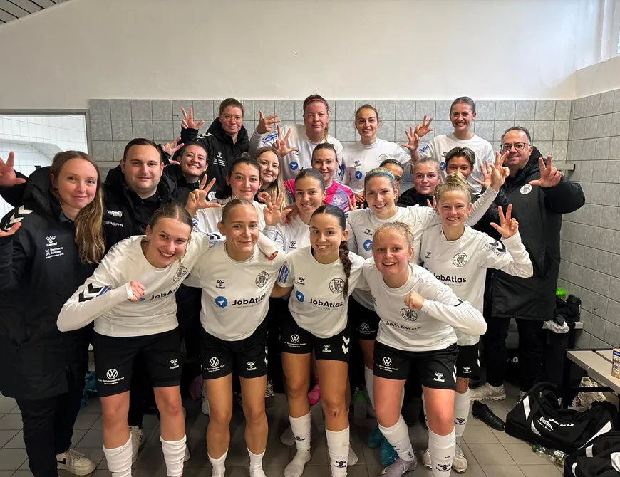 ETB Frauen schlagen Landesligaabsteiger Steele 03/09