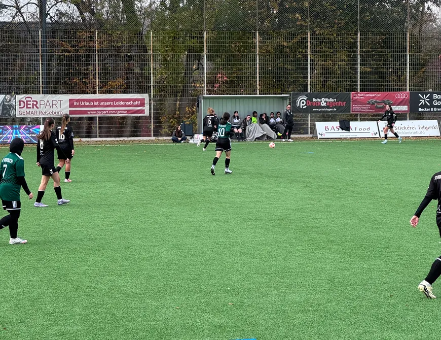 2. Frauen nicht zufrieden mit Unentschieden