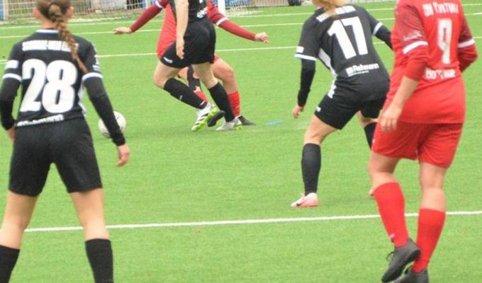 Letztes Saisonspiel der ETB Frauen in Raadt